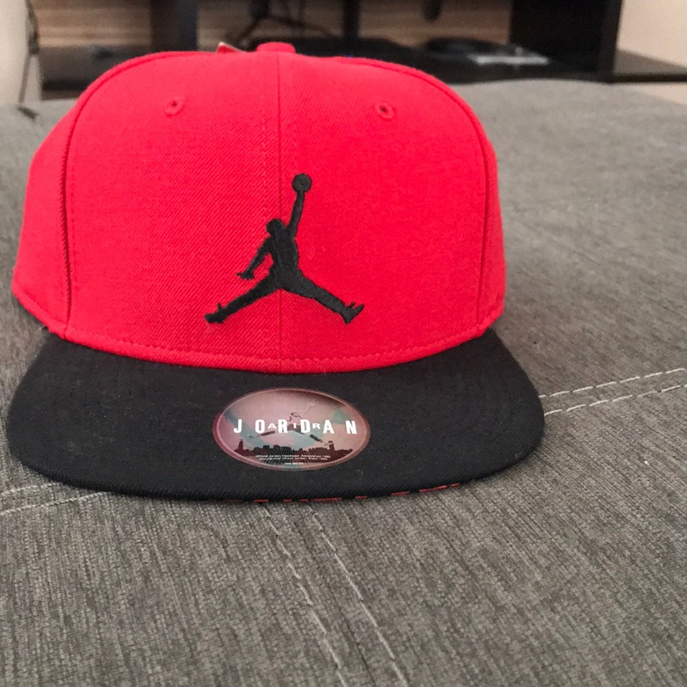 Jordan hat never worn